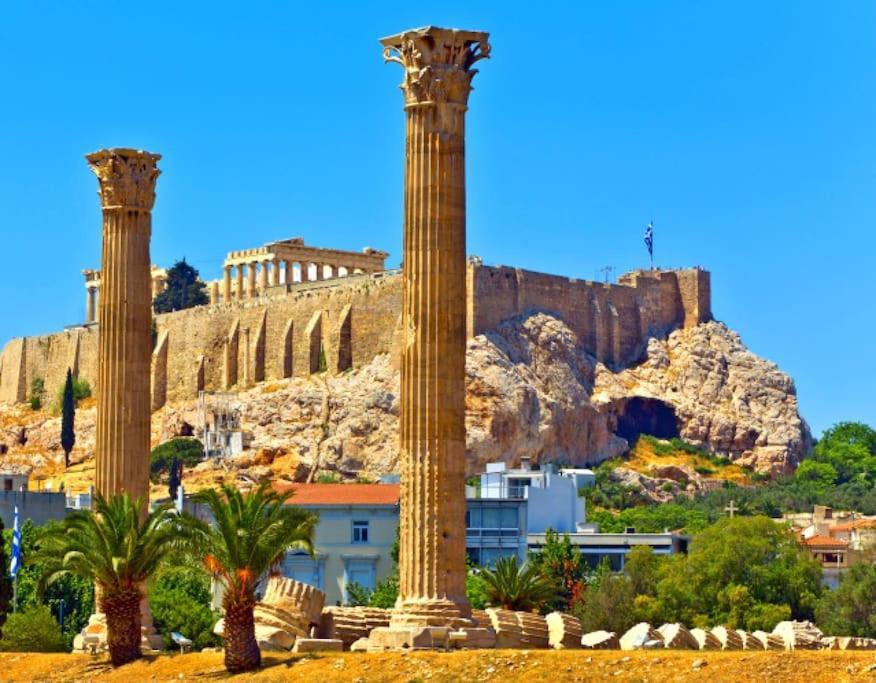 Comfort 2 Minutes From The Metro Athens Exterior photo